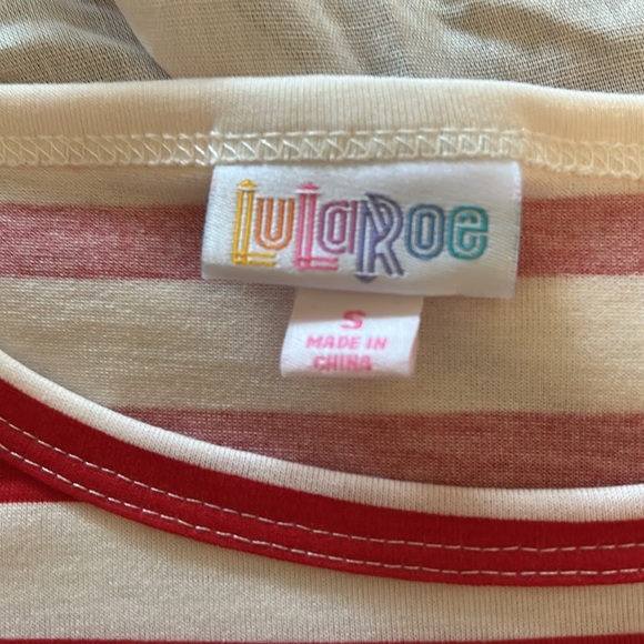 NWT Lularoe oversized comfy tee - Picture 3 of 10